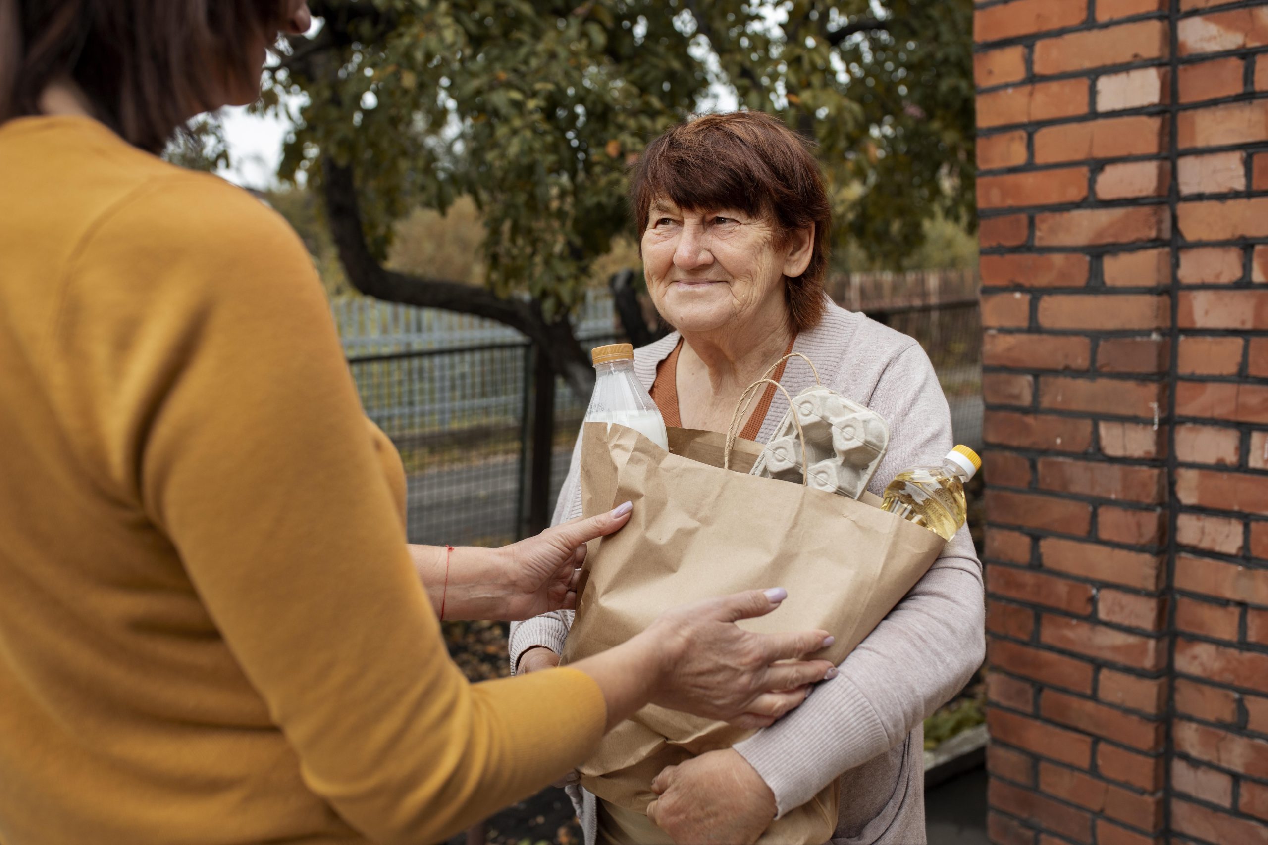 Les aides sociales pour les services à domicile en hiver : un soutien essentiel pour les personnes vulnérables